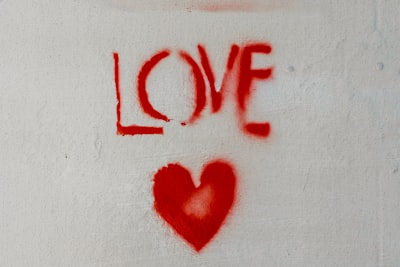 любовный интерес — love interest