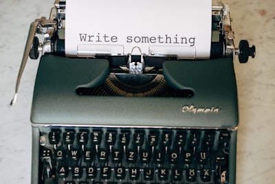 написал — wrote