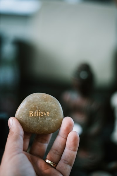верить — believe