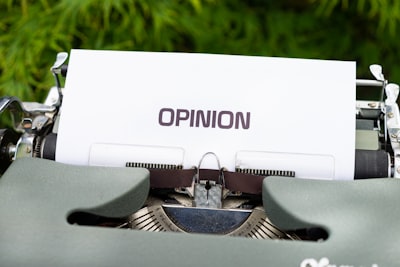 твёрдое мнение — strong opinion