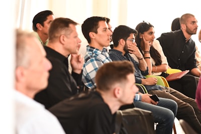 участники — participants