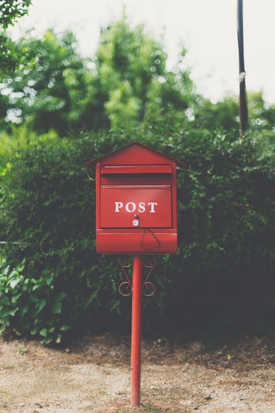 почта — post office