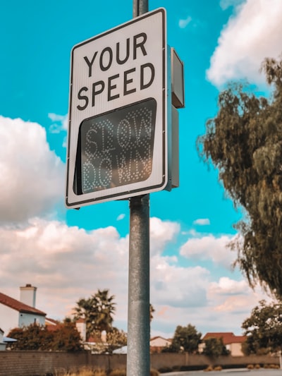 не могли бы вы говорить медленнее — could you speak slower