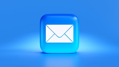 почтовый ящик — mailbox