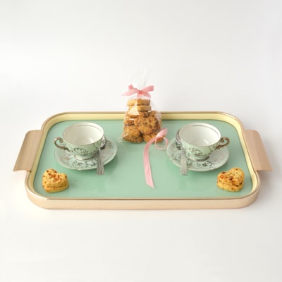 bandeja — tray