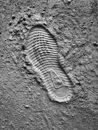 след — footprint