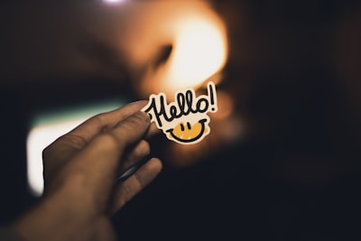 Здравствуйте — hello