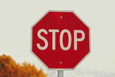 остановился — Stopped